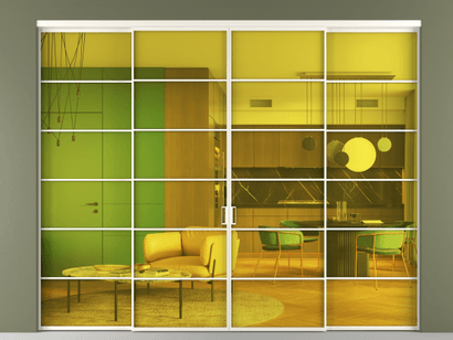 Алюминевая перегородка vn2+2_04 Алюминий пудровый белый Прозрачное жёлтое стекло, триплекс, 6мм. Цвет Алюминий пудровый белый. Материал Алюминий в эмали. Коллекция Перегородка Formato внутри проёма четырёхстворчатая. Картинка.