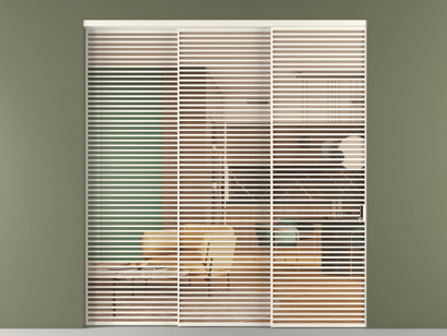 Алюминевая перегородка vn3_07_ Алюминий пудровый белый Прозрачное оранжевое стекло, триплекс, 6мм. Цвет Алюминий пудровый белый. Материал Алюминий в эмали. Коллекция Перегородка Formato внутри проёма телескопик синхро 2. Картинка.